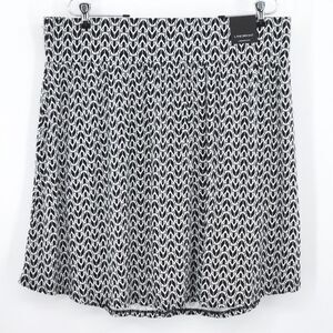 Lane Bryant Skirt Plus Size 18/20 Geometric Tribal Print Elastic Waistband Norm